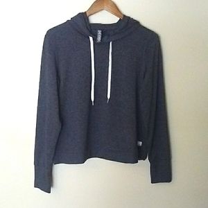 Vuori Halo Essential Hoodie Performance Athletic Soft Size L